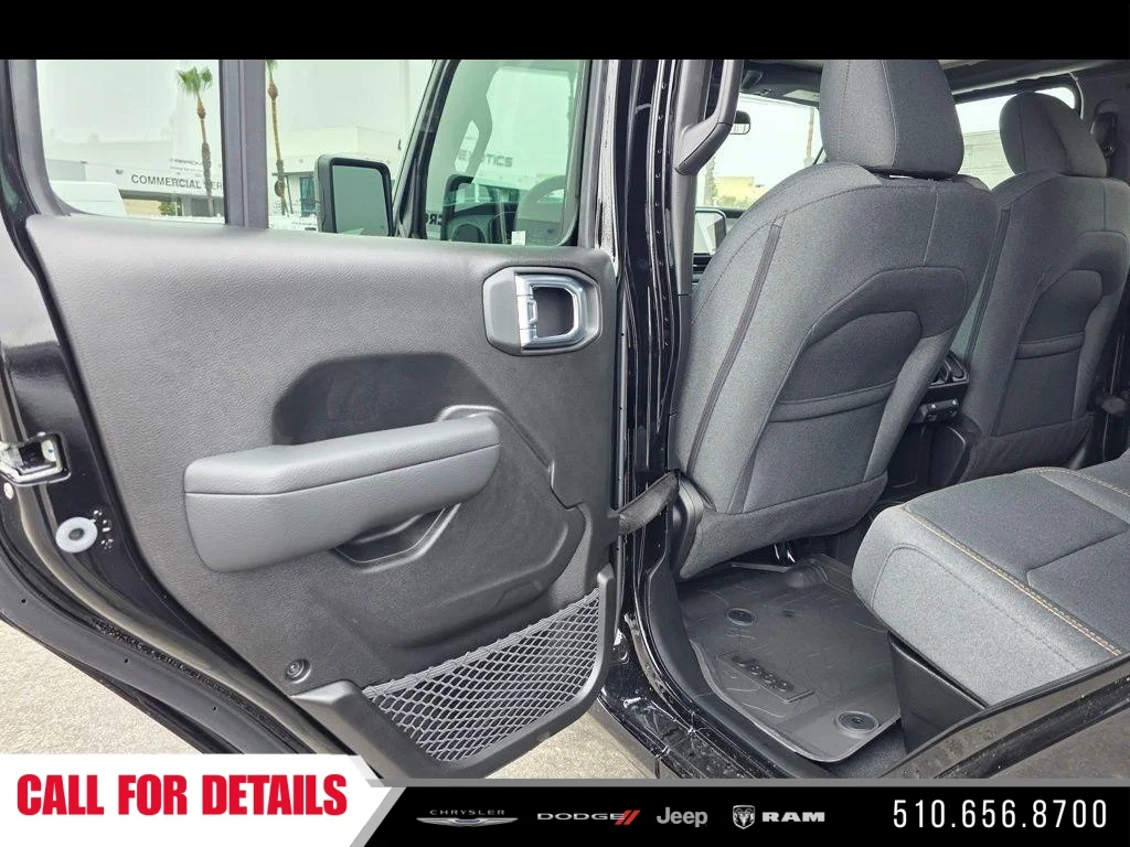 New 2026 Black Clear-Coat Exterior Paint Jeep Sport S image 14
