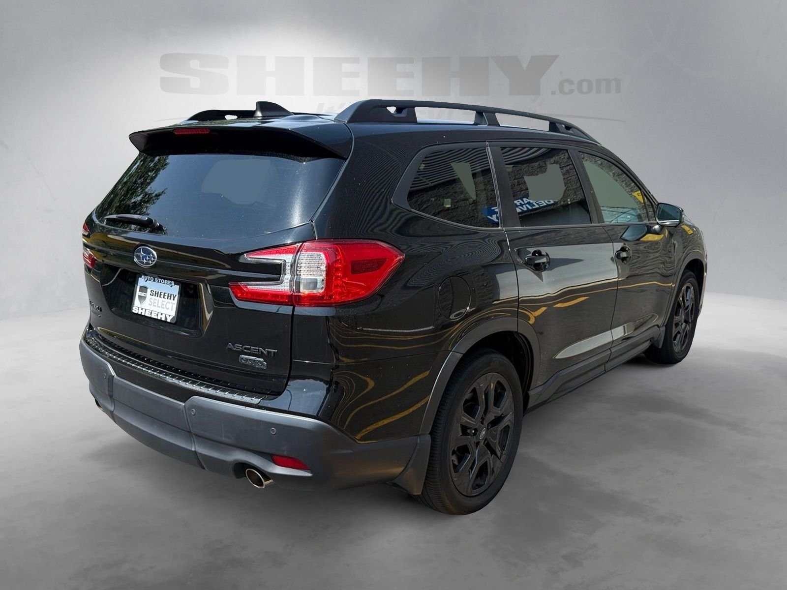 Used 2023 Black Subaru Onyx Edition image 13