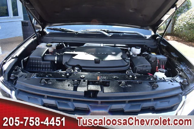 Used 2022 BLACK Chevrolet 4WD LT image 40