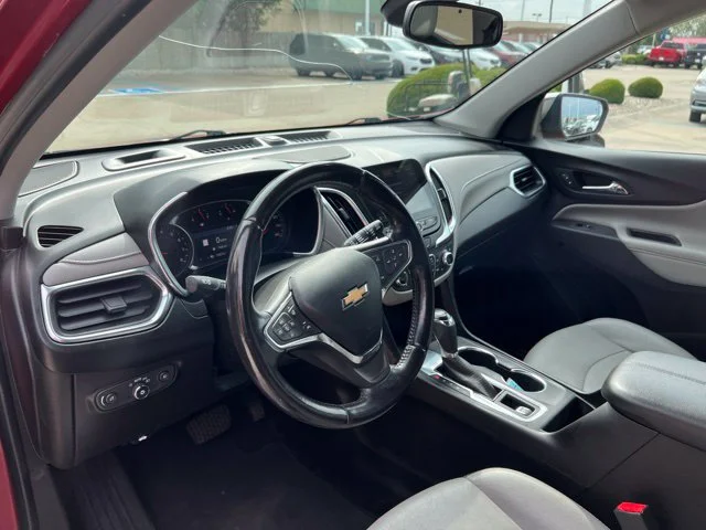 Used 2021 Red Chevrolet Premier image 10