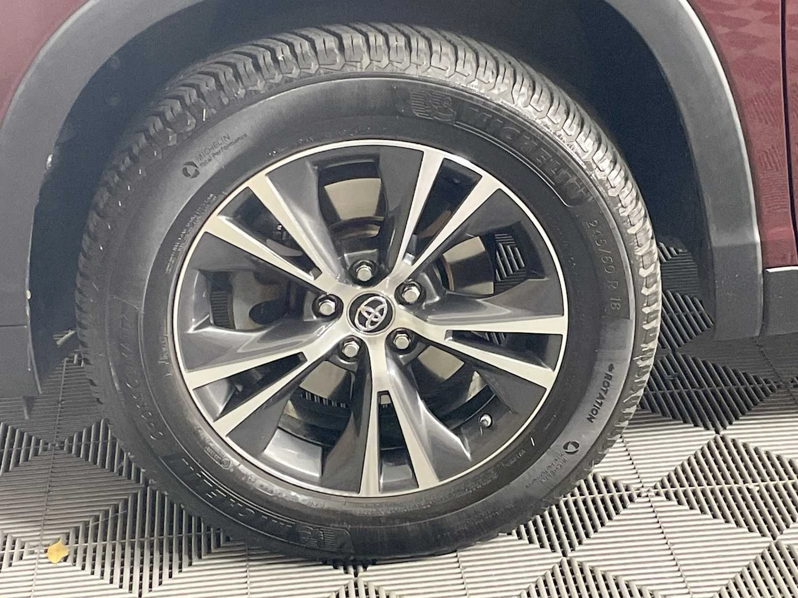 Used 2019 Ooh La La Rouge Mica Toyota LE image 28