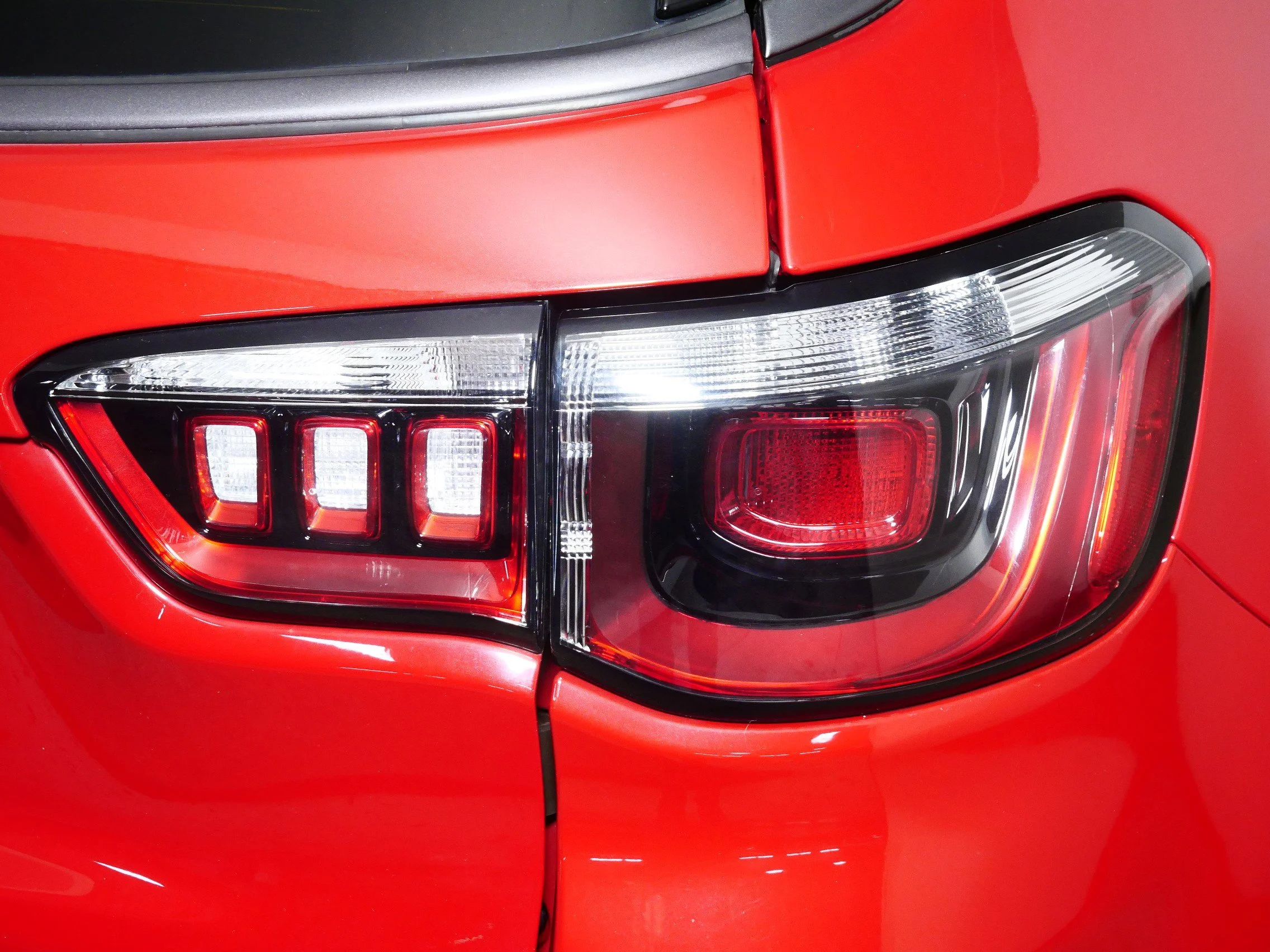 2022 Jeep Compass (RED) Edition - Photo 17