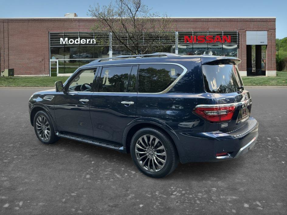 Used 2023 Hermosa Blue Pearl Nissan Platinum image 2