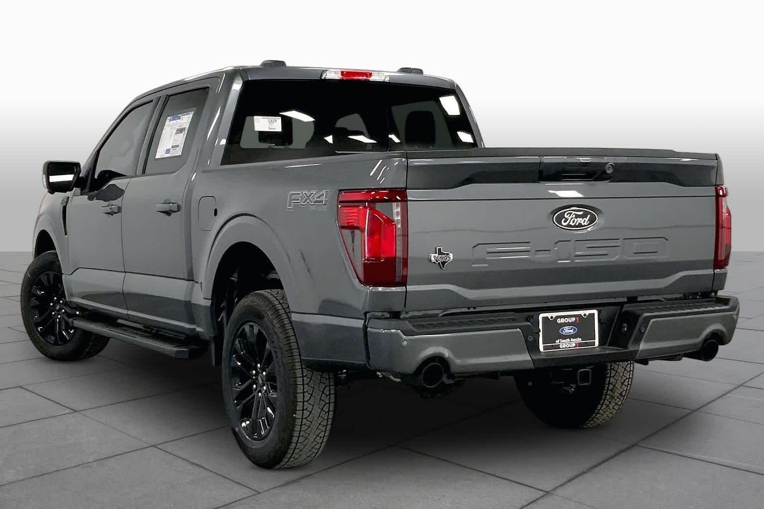 New 2026 Carbonized Gray Metallic Ford XLT image 11