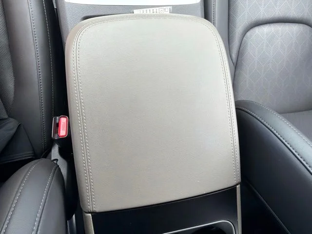 Used 2026 Black Kia LXS image 40