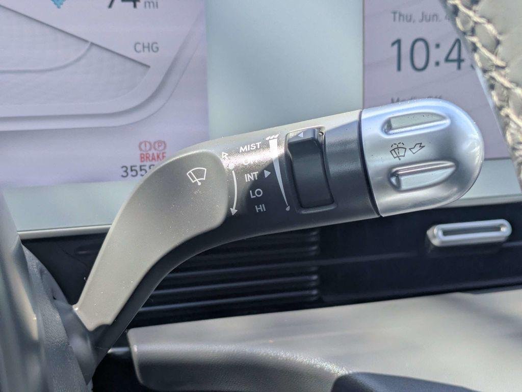 New 2023 Black Hyundai SE image 28