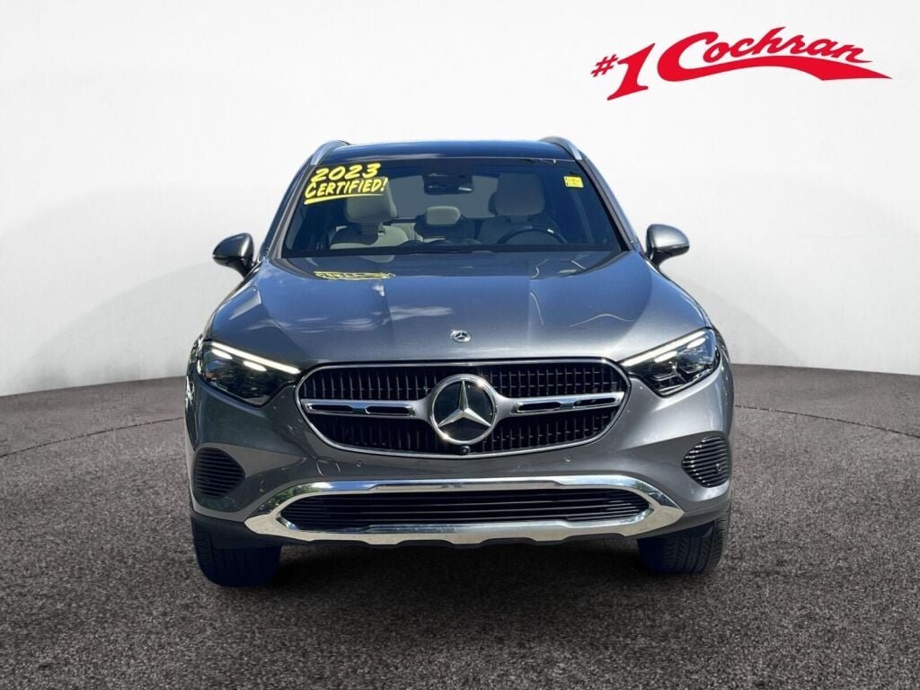 Used 2023 Selenite Grey Metallic Mercedes-Benz GLC 300 image 12