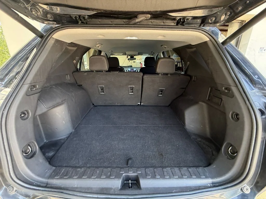 Used 2022 Gray Chevrolet LT image 19
