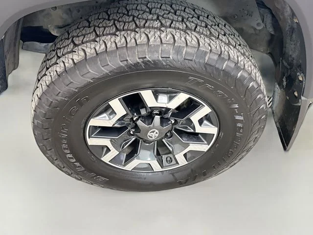 Used 2022 Silver Toyota TRD Off-Road image 31