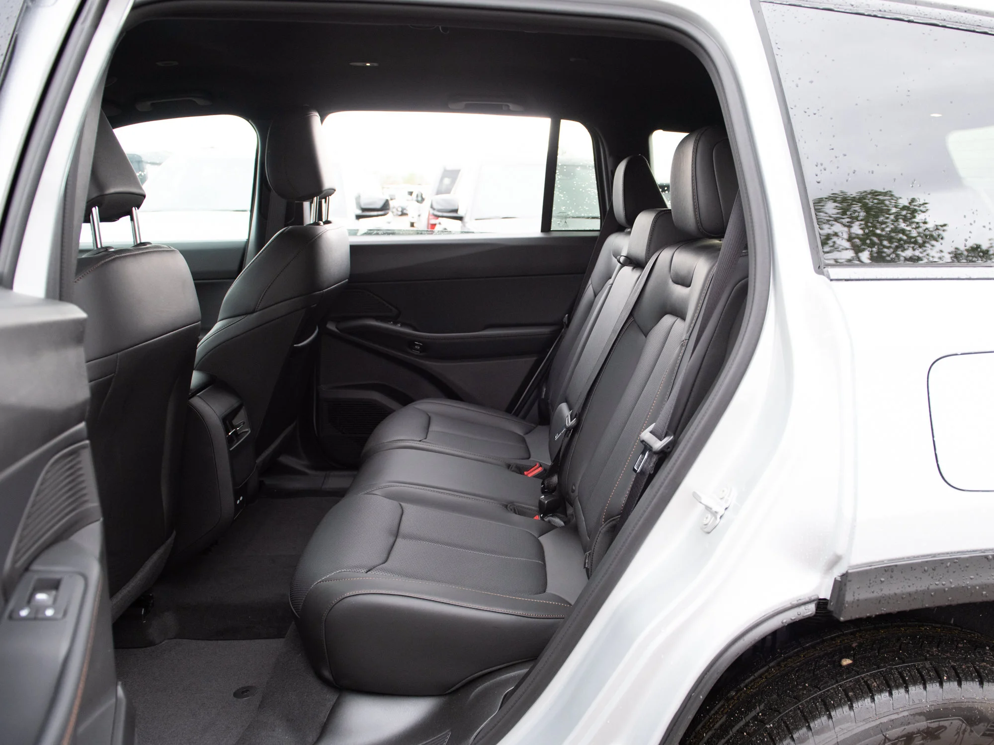 New 2026 Silver Jeep Limited * Hybrid image 19