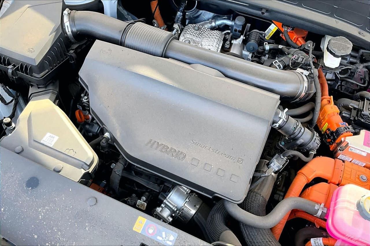 New 2026 Creamy White Pearl Hyundai SEL Premium 7P image 17