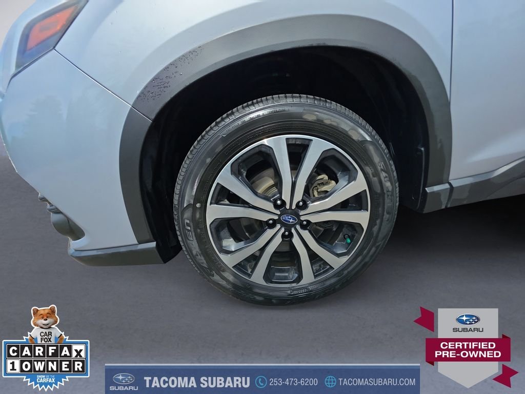 Used 2023 Silver Subaru Limited image 9