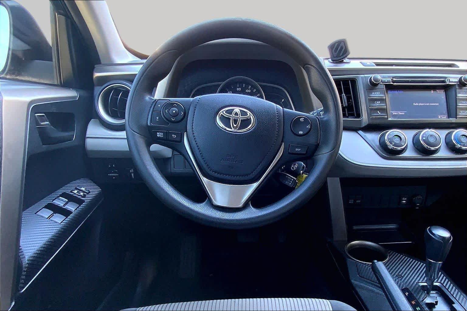 Used 2015 Black Toyota LE image 6