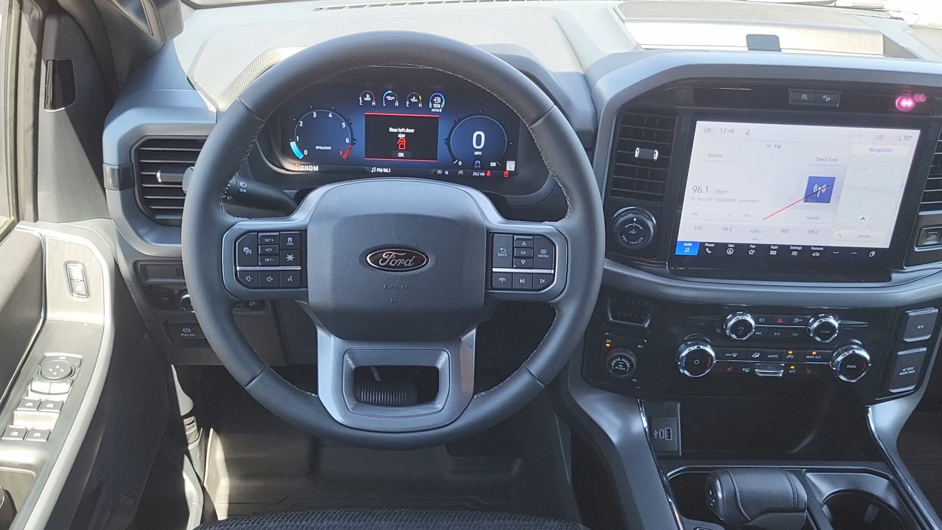 New 2026 Avalanche Ford XLT image 9