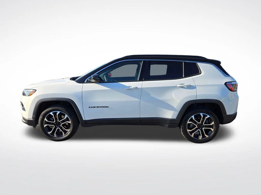 Used 2023 White Jeep Limited image 7