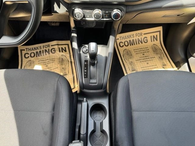 2025 Nissan KICKS PLAY Base - Photo 27