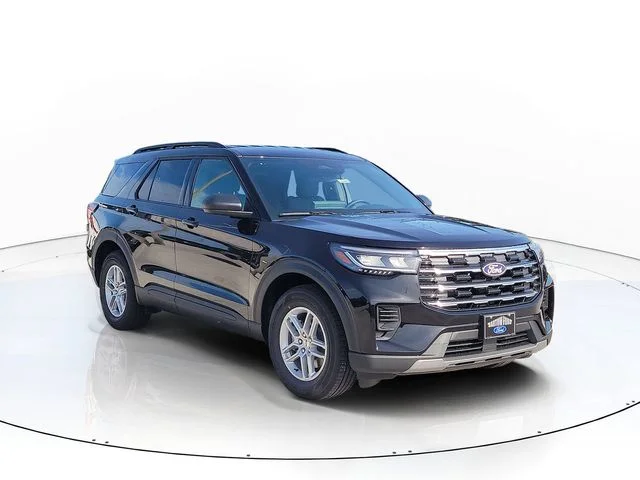 New 2027 Black Metallic Ford Active image 3
