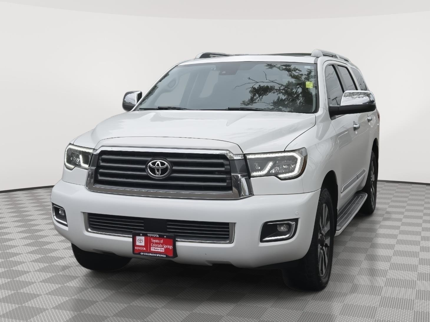 Certified Used 2019 Super White Toyota Limited image 5