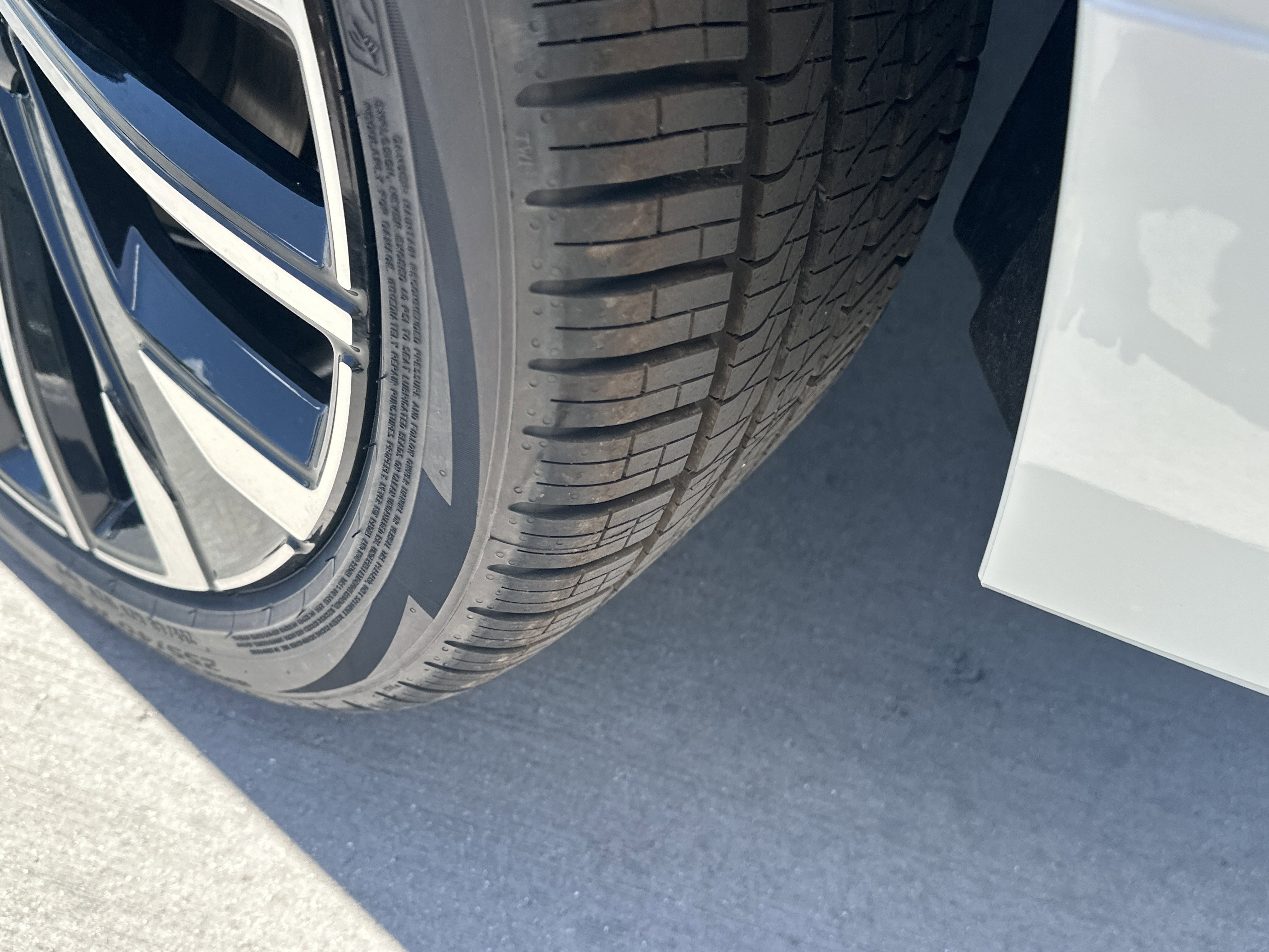 New 2026  Volvo Ultra image 12