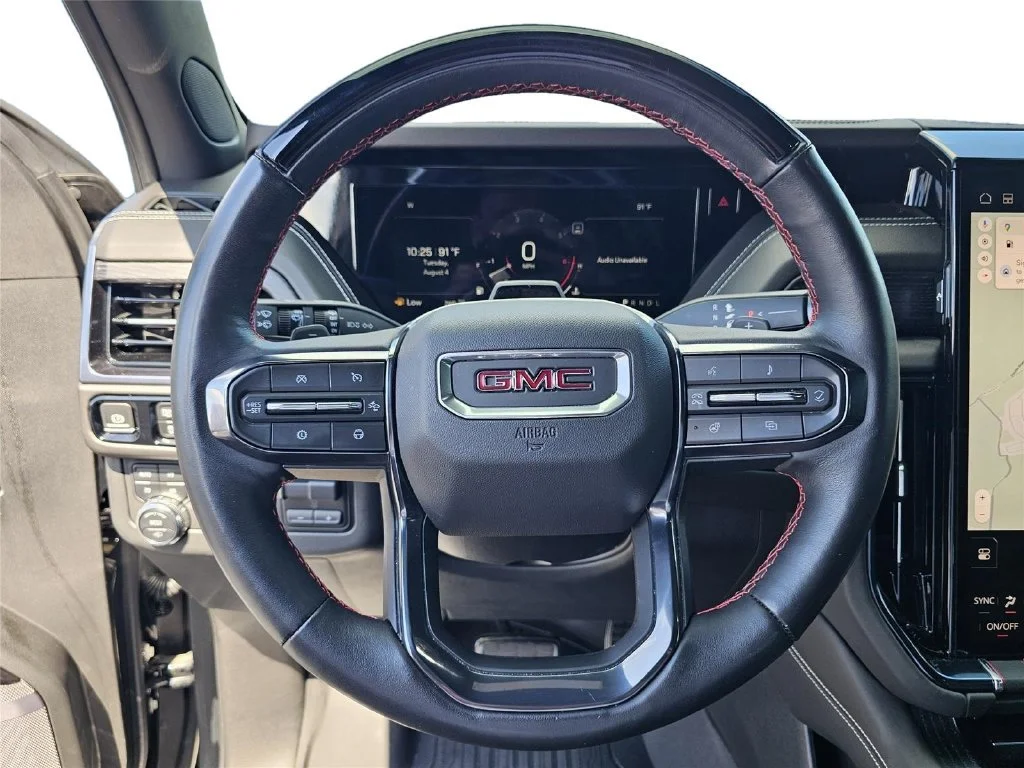 Used 2025 Onyx Black GMC AT4 Ultimate image 22