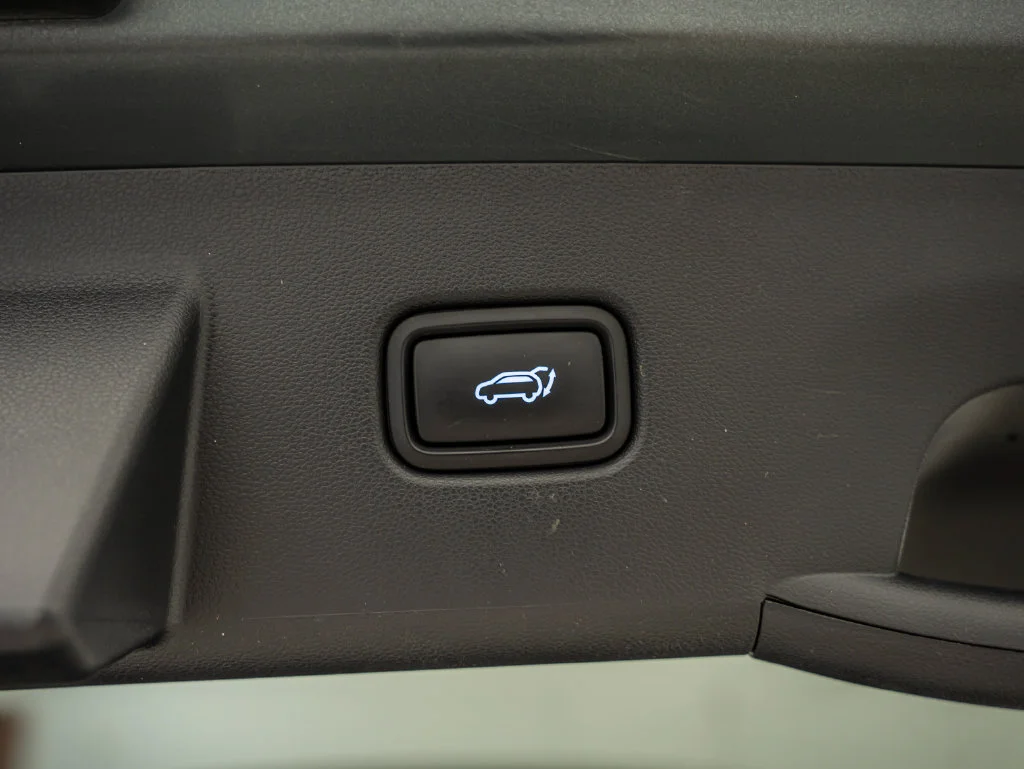 Used 2024 Amazon Gray Hyundai Limited image 20