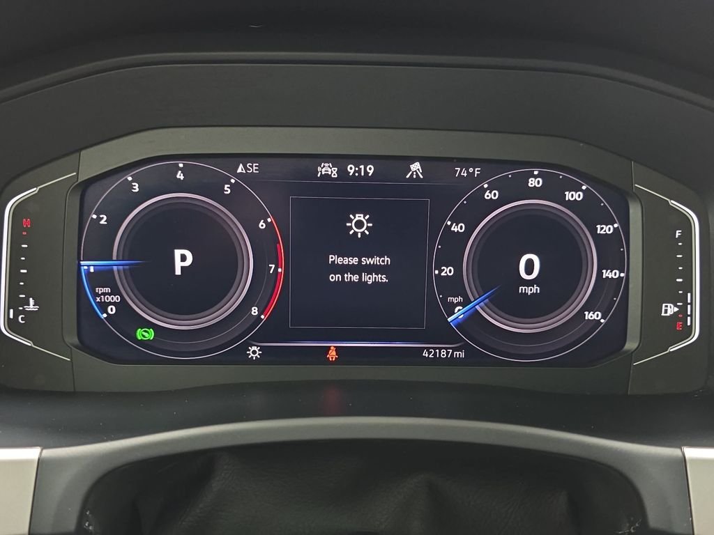 2023 Volkswagen Atlas SE w/Tech - Photo 18