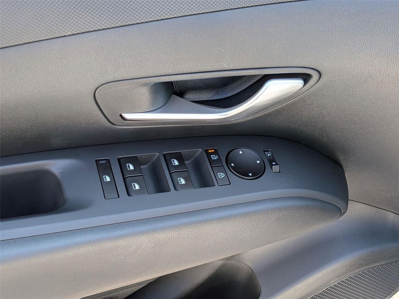 New 2026 Serenity White Pearl Hyundai SEL AWD image 11