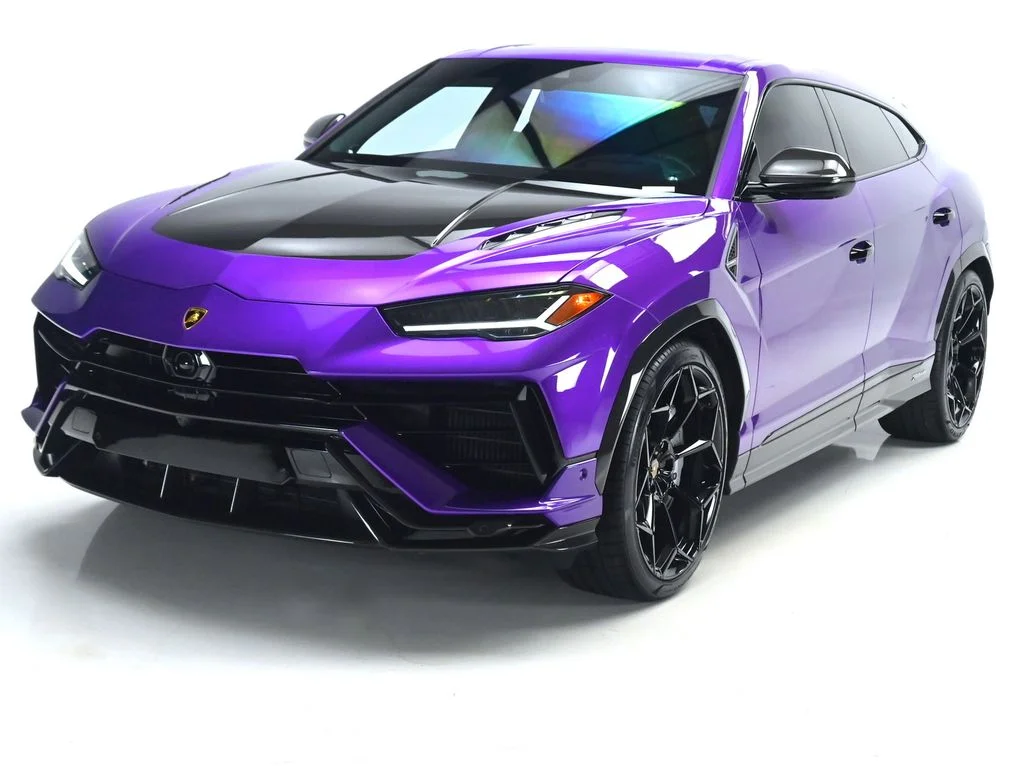 Certified Used 2024 Viola Pasifae Metallic Lamborghini Performante image 1