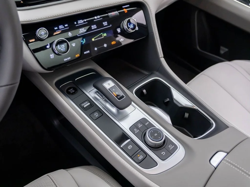 New 2027 MOONBOW BLUE INFINITI Luxe AWD image 11