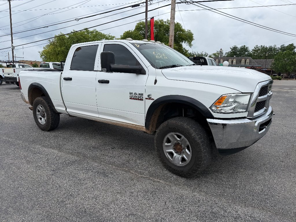 Used 2018 Bright White Clearcoat Ram Tradesman image 2