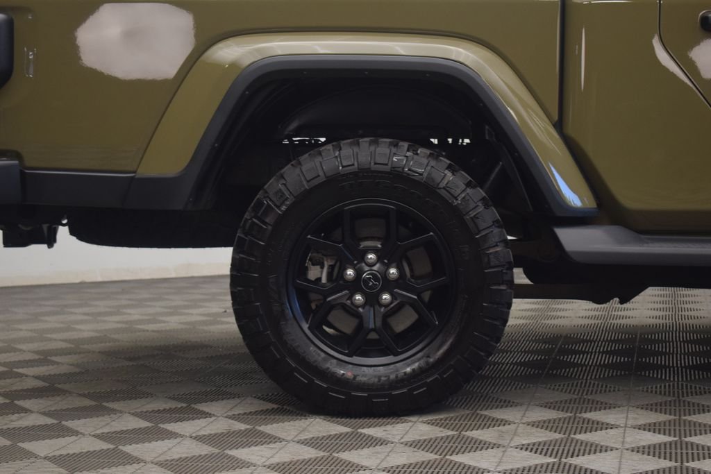 Used 2025 41 Jeep High Tide image 32