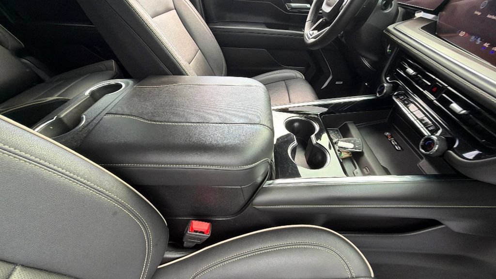 Certified Used 2025 Dark Ash Metallic Chevrolet Premier image 37
