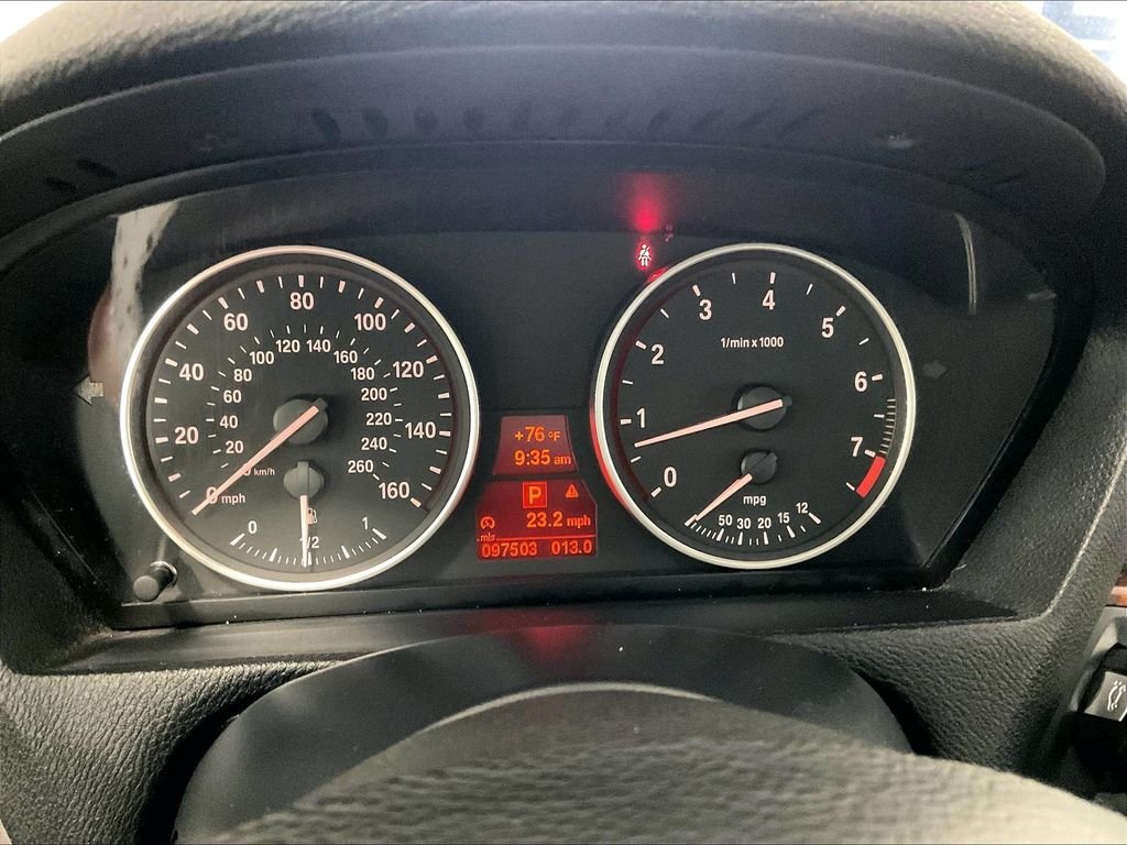Used 2013 Alpine White BMW xDrive35i image 25