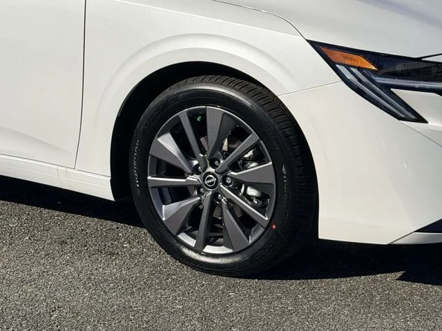 New 2026 Aspen White TriCoat Nissan SL image 7