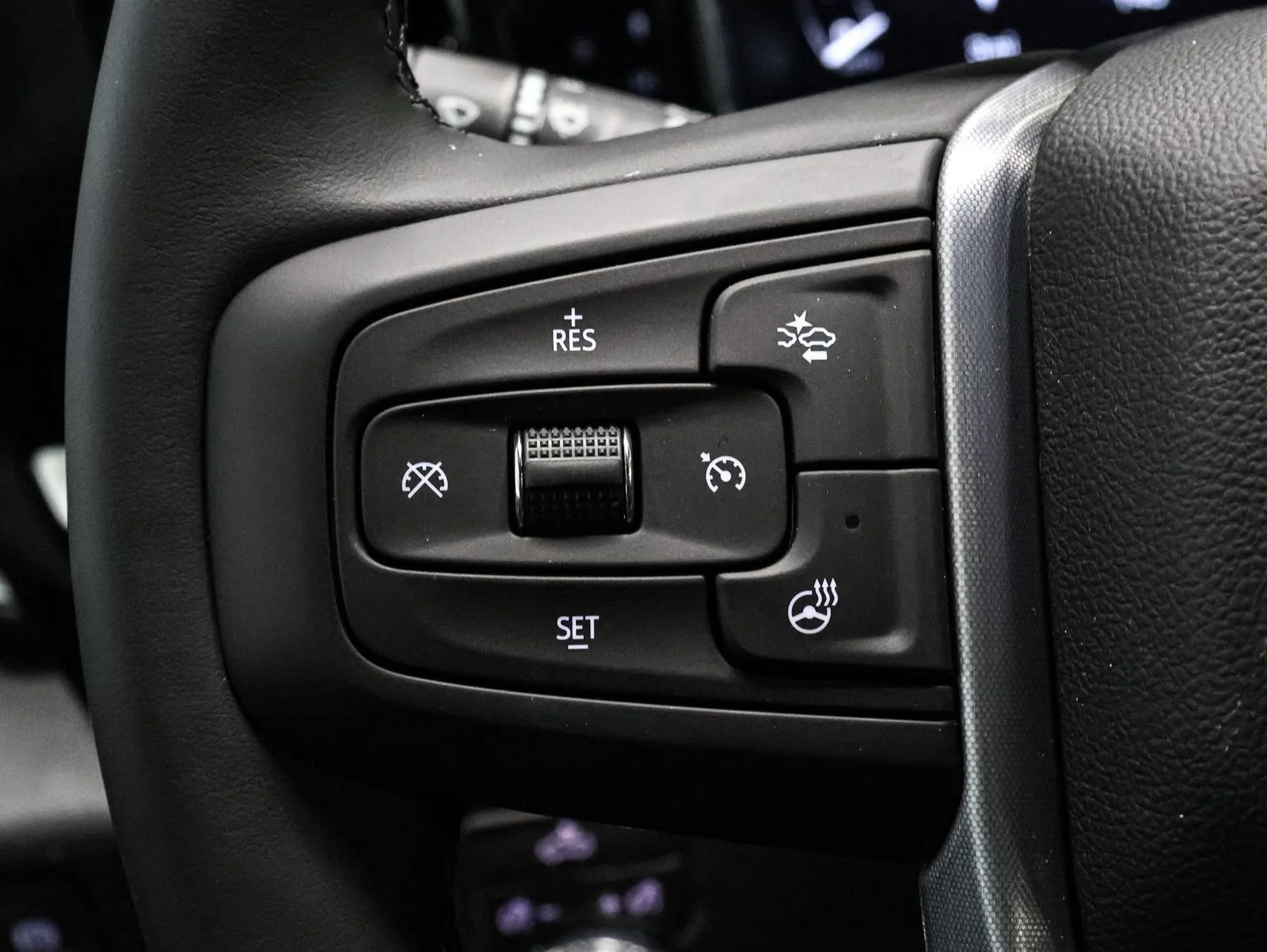New 2026 Onyx Black GMC SLE image 33