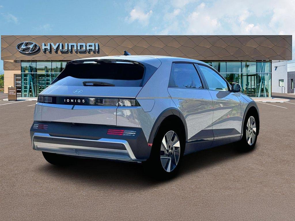 New 2026 Gray Hyundai SEL image 7
