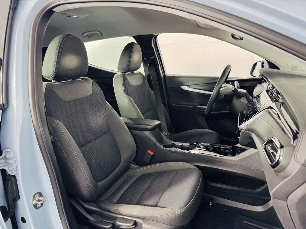 Used 2023 Blue Chevrolet LT image 28