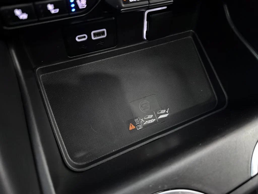 2023 GMC Yukon AT4 - Photo 28