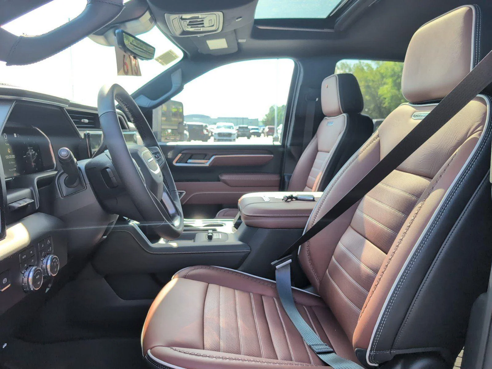 2026 GMC Sierra 2500HD Denali Ultimate - Photo 18