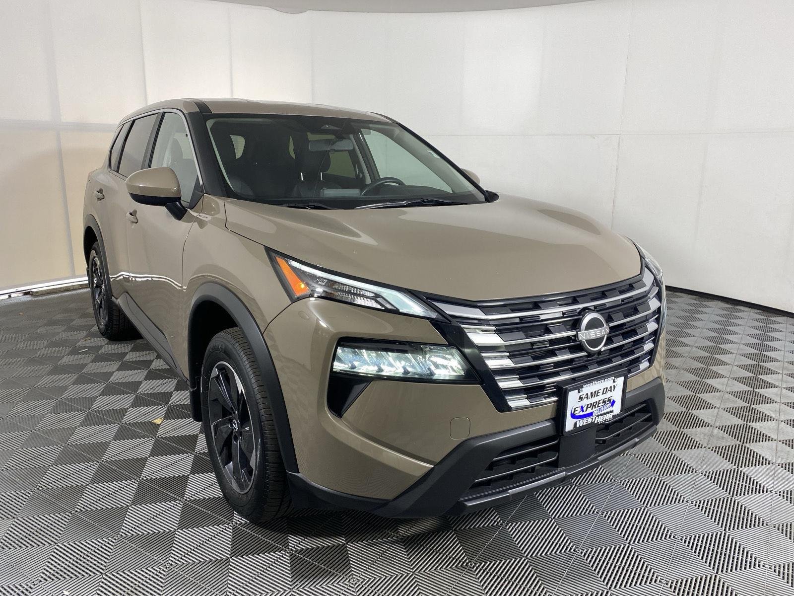 Used 2024 Baja Storm Metallic Nissan SV image 4