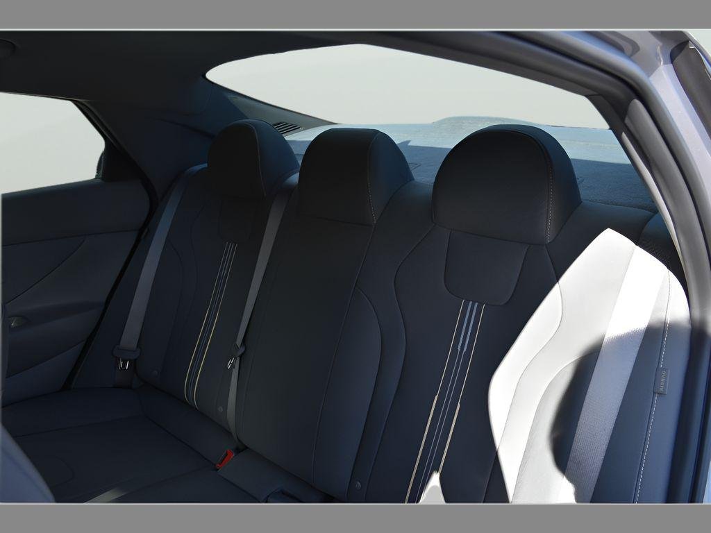 New 2026 Fluid Metal Hyundai SEL Sport image 27
