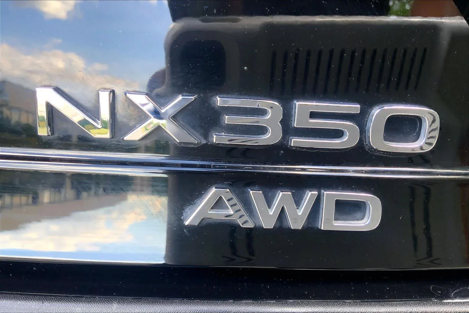 Used 2023 Obsidian Lexus F SPORT Handling image 10