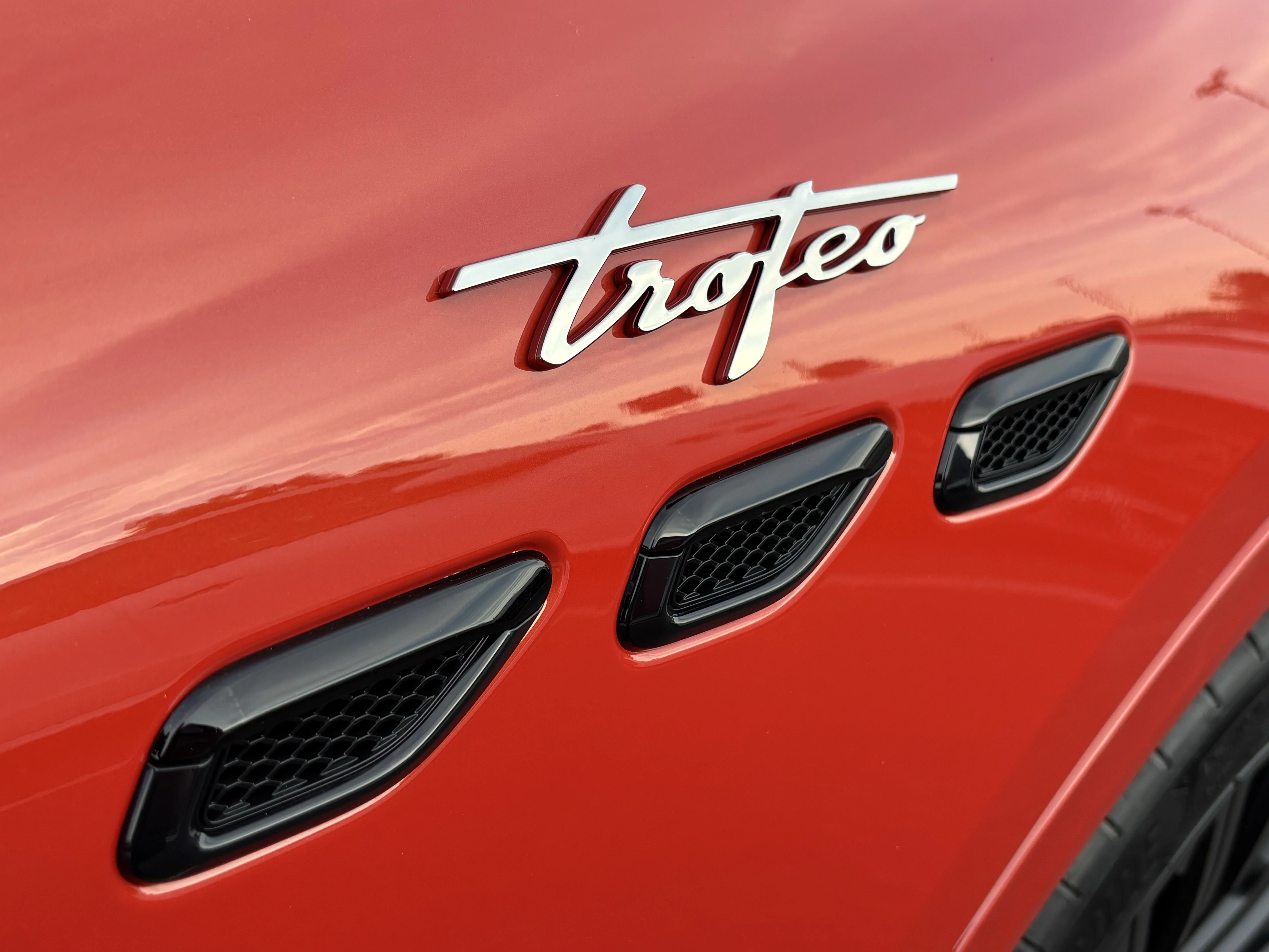 New 2026 DEVIL ORANGE Maserati Trofeo image 15