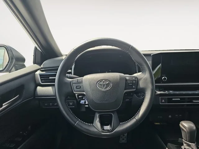 Used 2025 White Toyota SE image 10