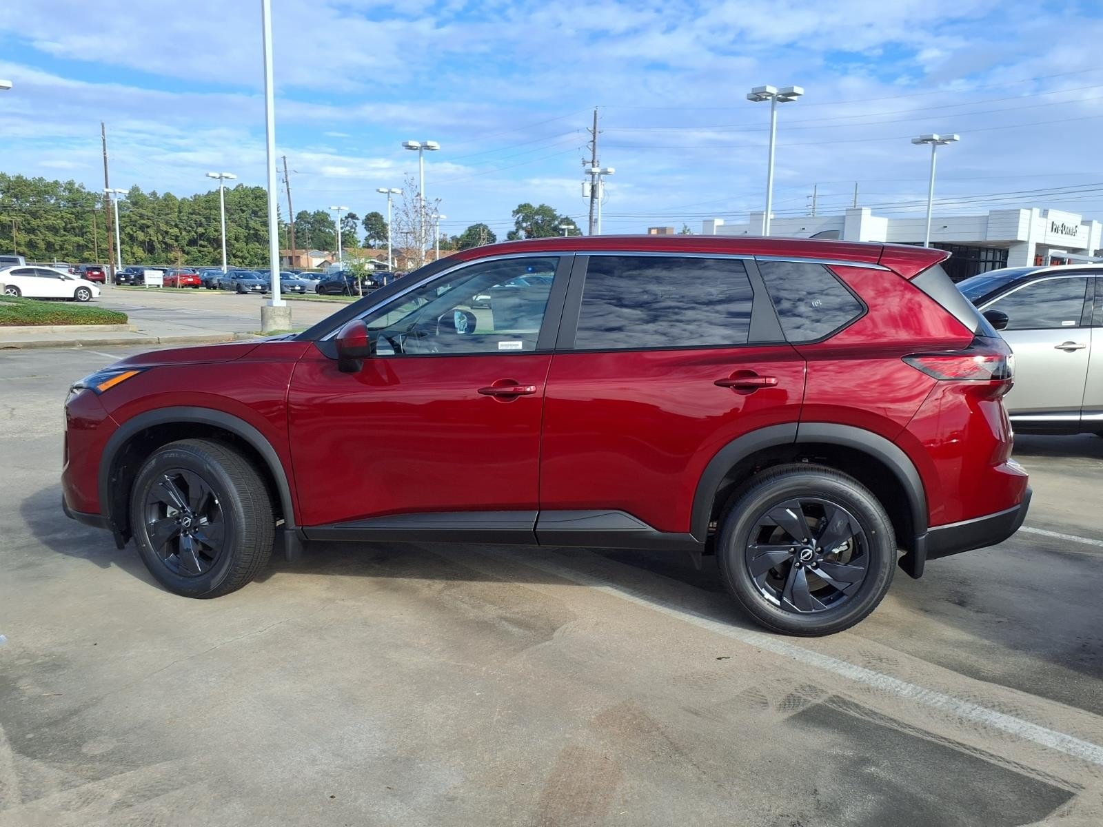 2026 Nissan Rogue photo 9 of 23