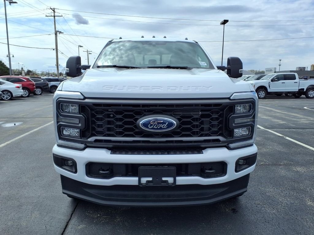 New 2026 Oxford White Ford F-350® XL image 6