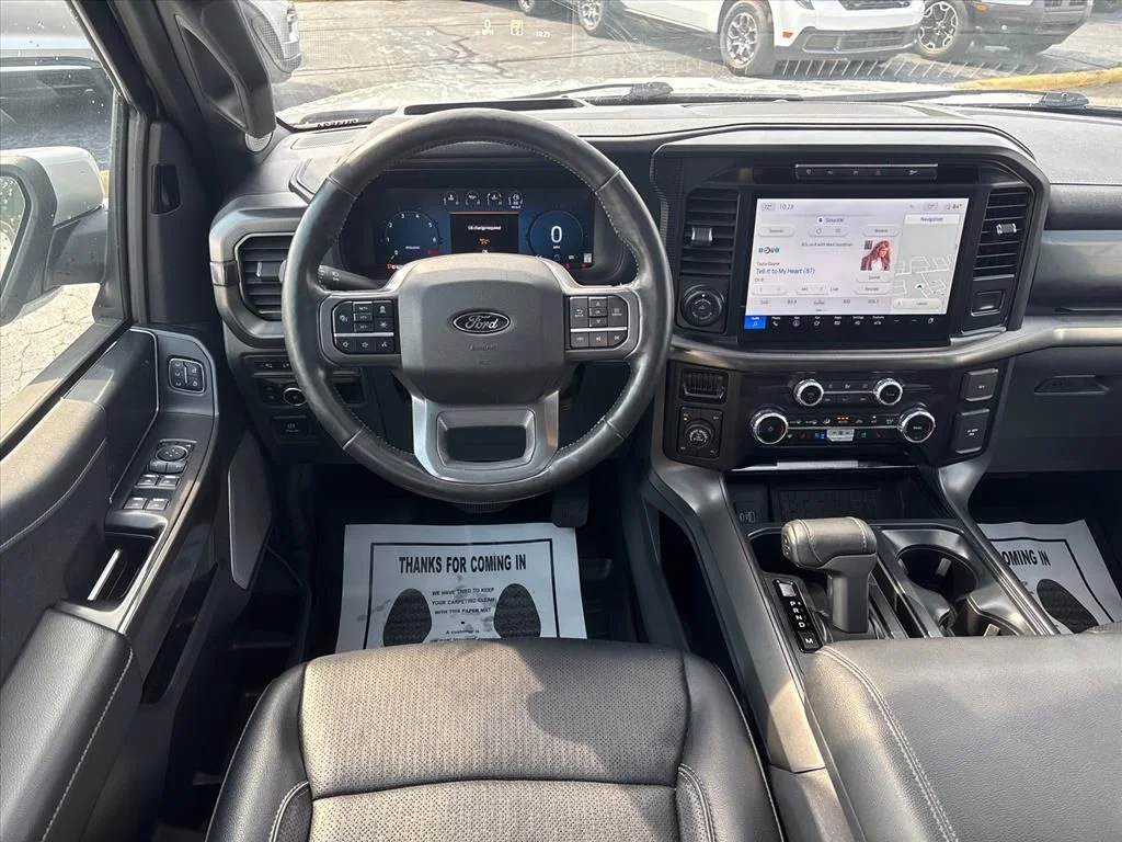 Used 2024 Avalanche Ford Lariat image 24