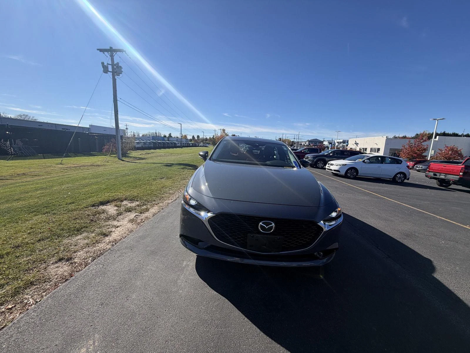 Used 2022 Polymetal Gray Metallic Mazda Carbon Edition image 4