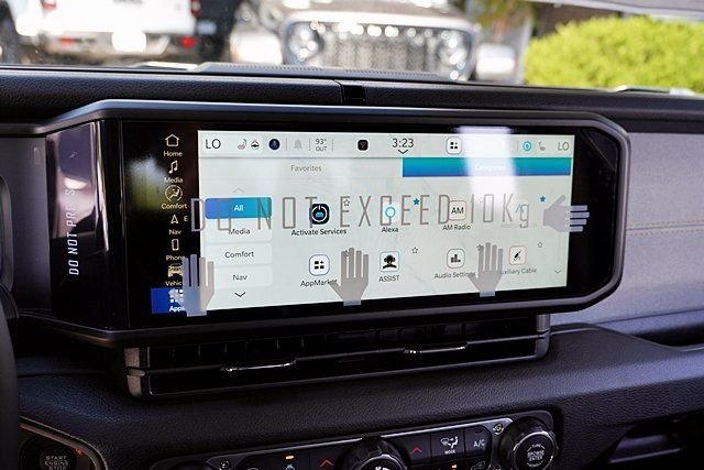 New 2025 Anvil Clear-Coat Exterior Paint Jeep Sport S image 32