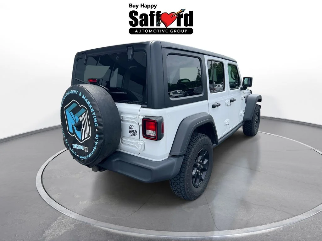 Used 2021 White Jeep Unlimited Willys image 15